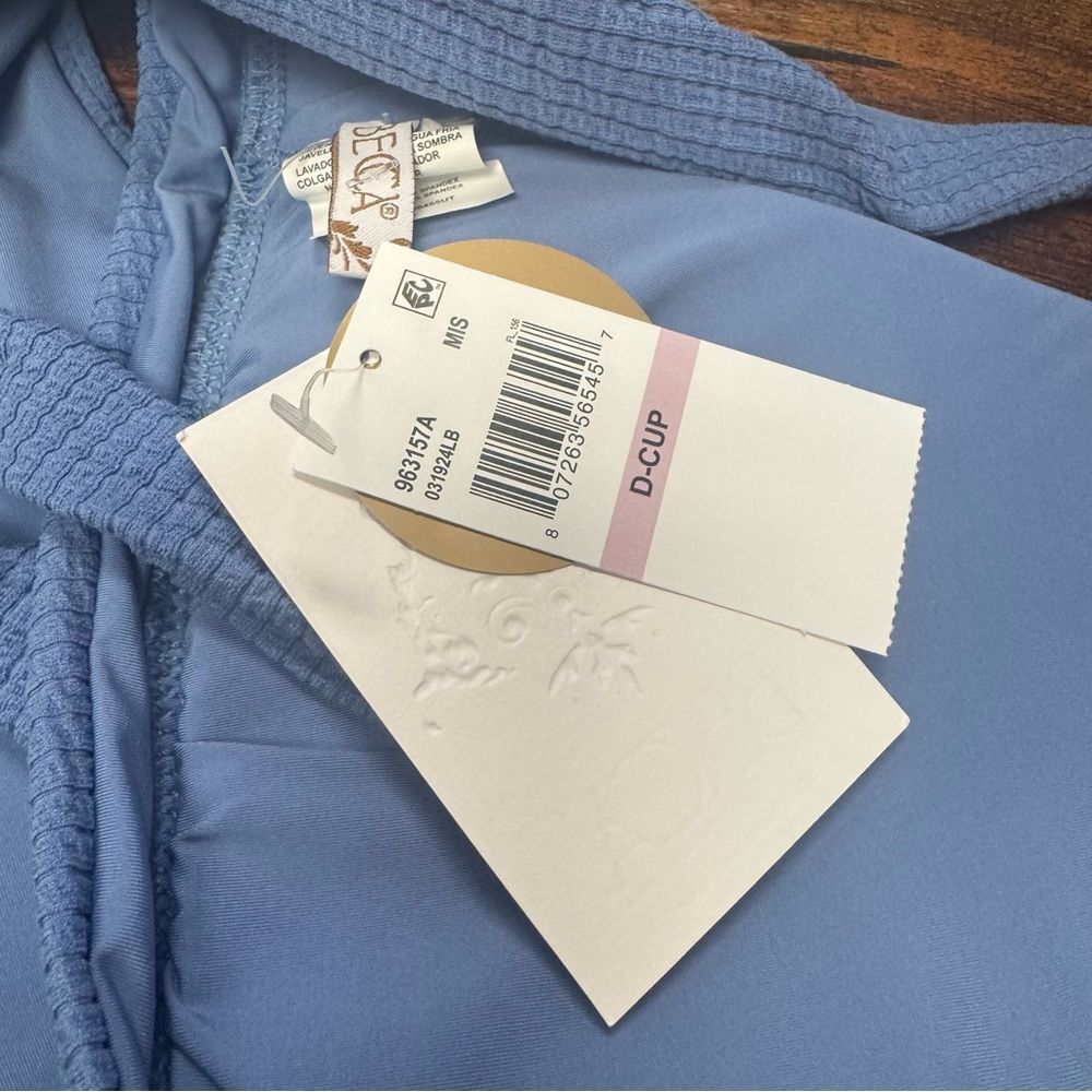 BECCA Pucker Up Halter Bikini Top Mist Blue Adjustable Tie Back D XL NWT - Picture 6 of 10